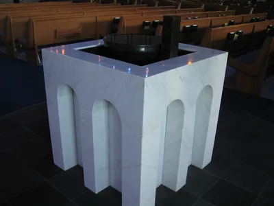 Altar, tabernacle, and art.