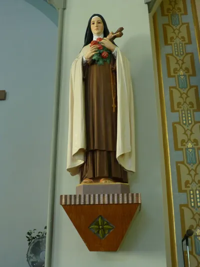 Statue of St. Theresa.