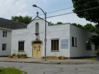 Church seen from angle at the corner of Whitney and Orange.