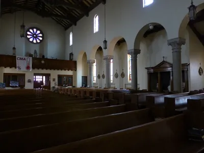From front right corner.