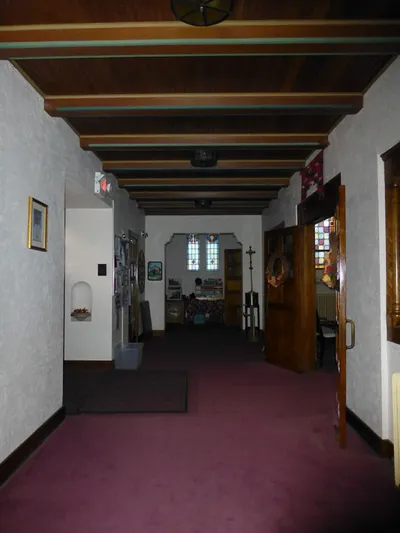 Narthex.