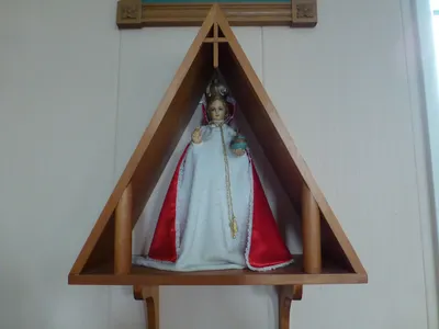 Infant of Prague statue.