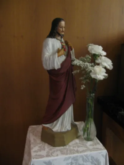 Small statue of Christ.