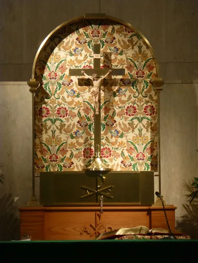 Tabernacle and reredo.