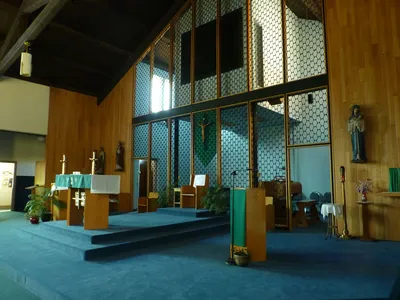 Sanctuary from rigth angle.