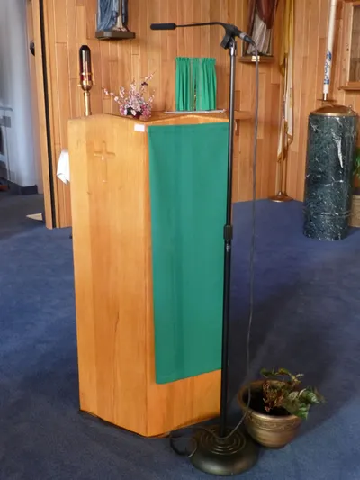 Cantor stand.