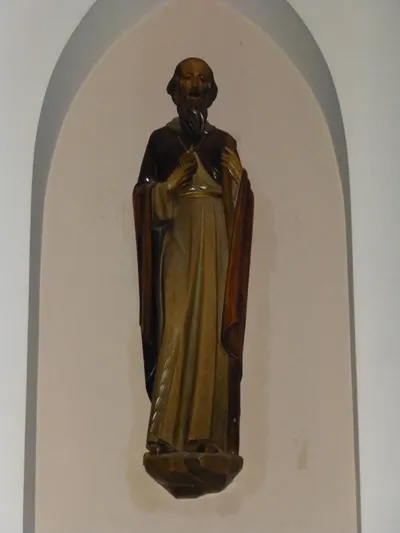 Statue.