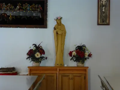 Statue of Our Lady.