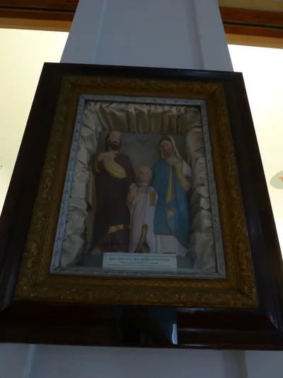 Holy Family statues.