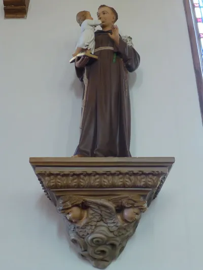 Statue of St. Anthony.