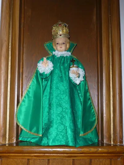 Infant of Prague statue.