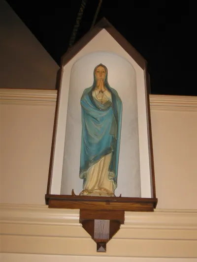 Statue of Out Lady.