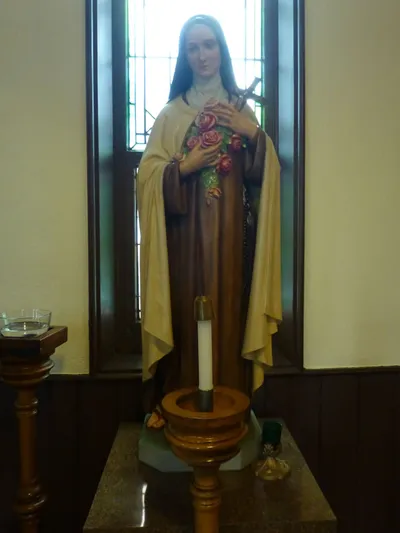 Statue of St. Theresa.