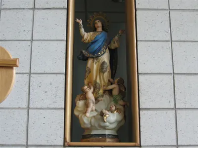 Apparition of Our Lady statue.