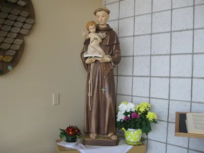 St. Anthony statue.