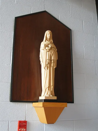 Statue of Our Lady.