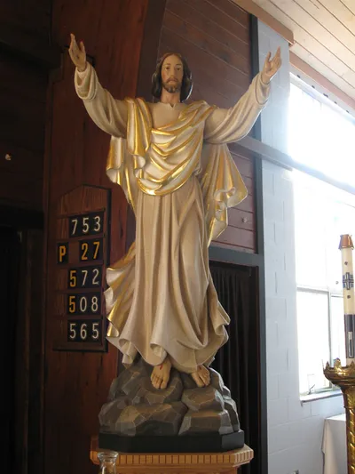 Statue of Christ.