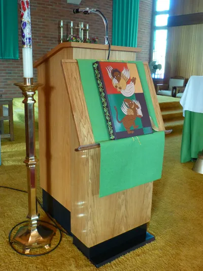 Pulpit.