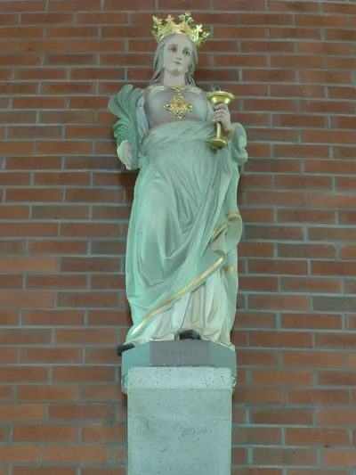 Statue of St. Lucy.