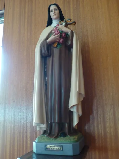 Statue of St. Theresa.