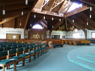 View from the front right corner.