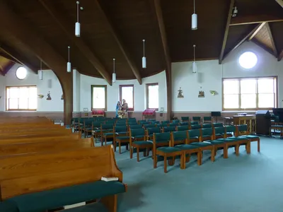 Left side seen from the sanctuary.