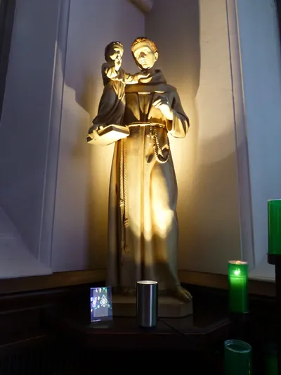 Statue of St. Anthony.