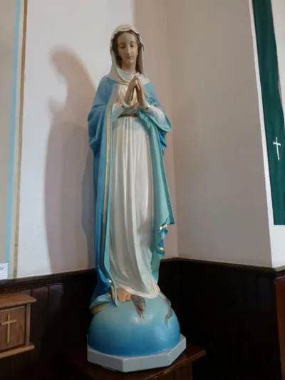 Statue of Our Lady.