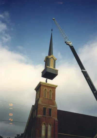 Replacement of the steeple. Source: Parish Web site