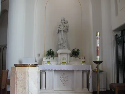 Right shrine.