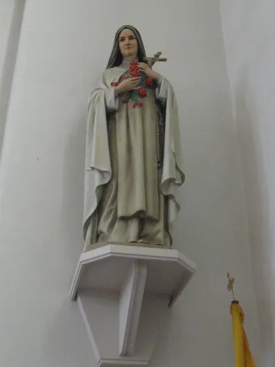 Statue of St. Theresa.