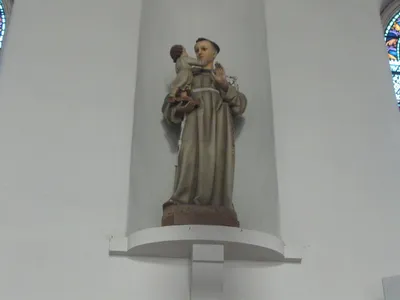 Statue of St. Anthony.