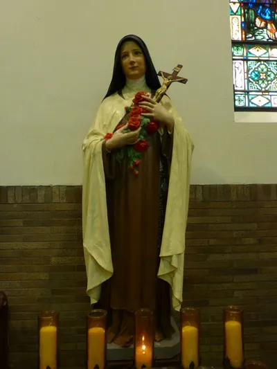 Statue of St. Theresa.