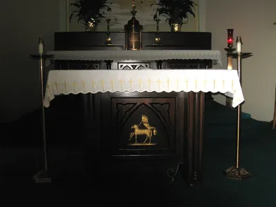 Altar, high altar, tabernacle.