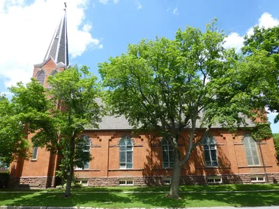 Right side,