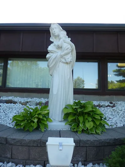 Statue of Our Lady.