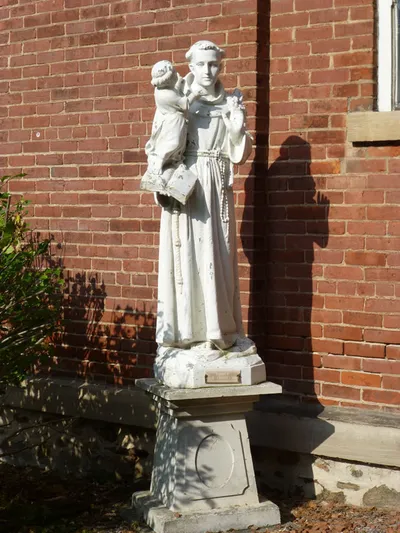 Statue of St. Anthony.