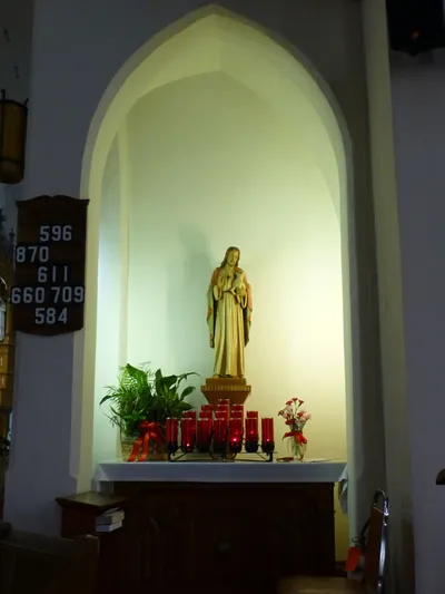 Right side altar.