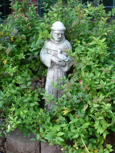Statue of St. Francis.