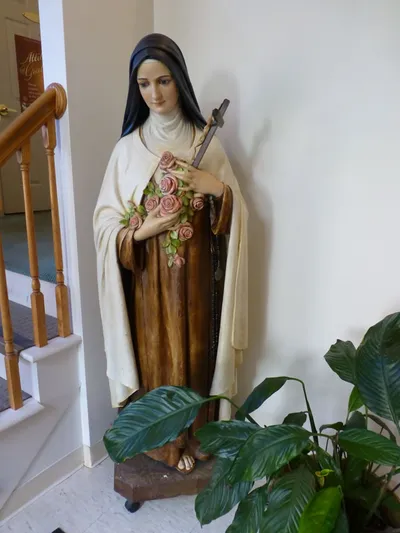 Statue of St. Theresa.