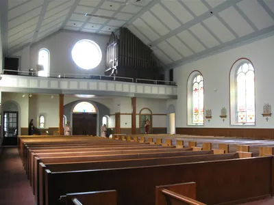 View from front right corner.