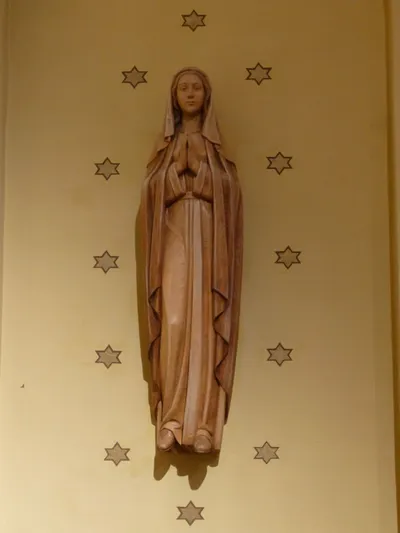 Statue of Our Lady.