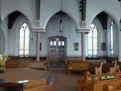 Right transept.