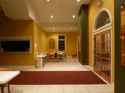 Narthex seen from right.