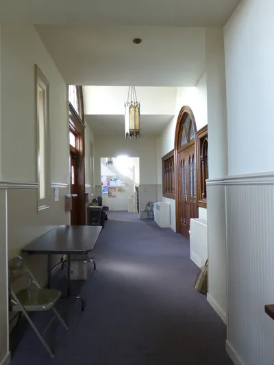 Narthex.