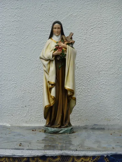Statue of St. Theresa.