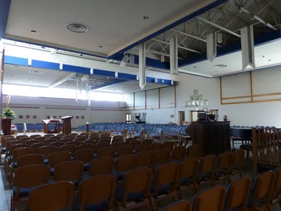 View from front left corner.