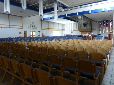 View from front right corner.