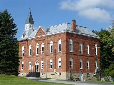 School seen from back.