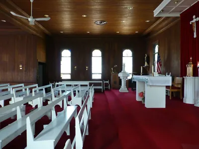 Left transept.